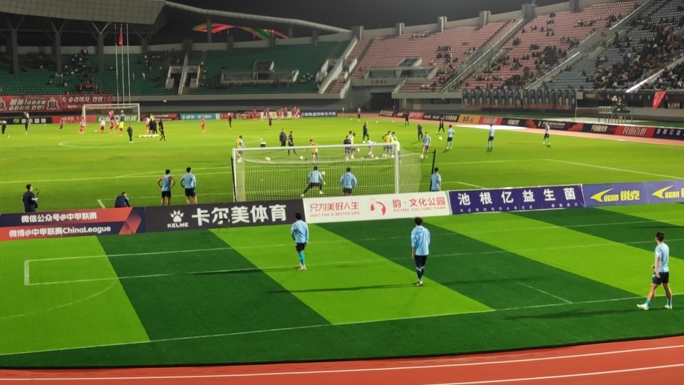 社会人客场艰难取胜,保级形势稍有改善 社会人客场艰难取胜,保级形势稍有改善