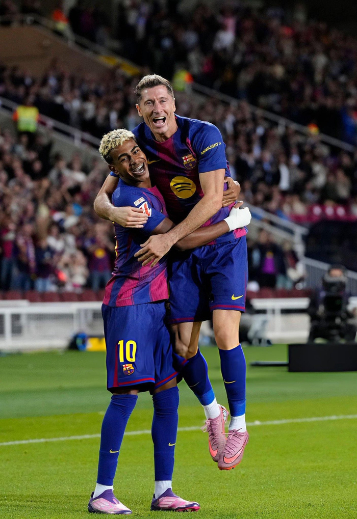 关于巴塞罗那客场挫败皇家社会的抵抗的信息 关于巴塞罗那客场挫败皇家社会的抵抗的信息