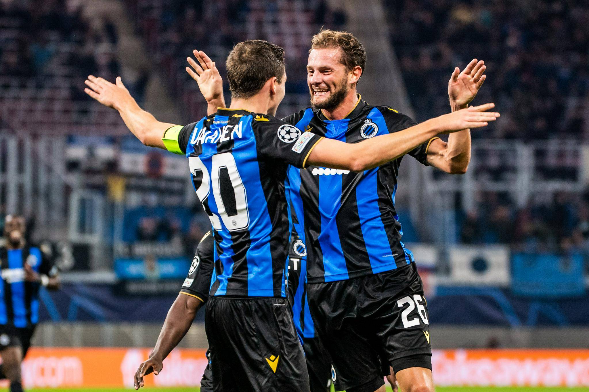 爱游戏tv-球队新转会球员展现实力，带队胜利的简单介绍