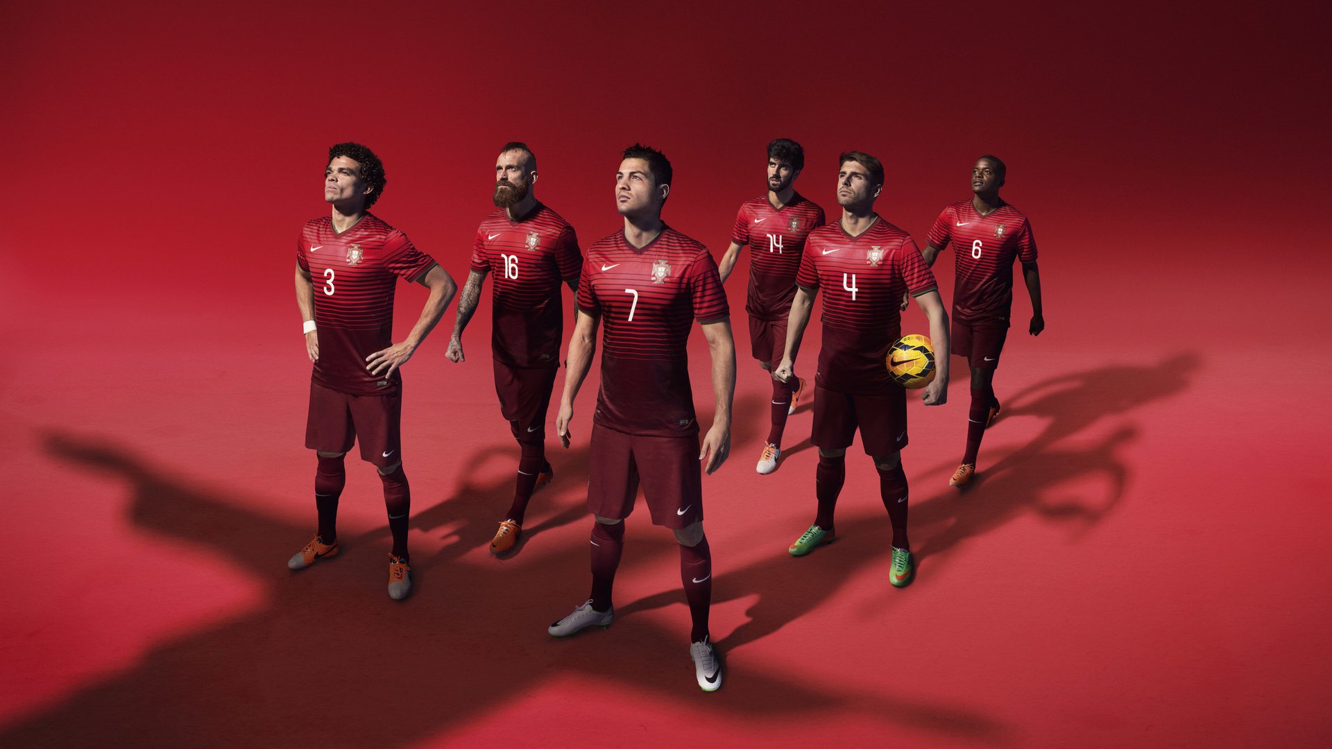 绿茵交响诗，爱尔兰的节奏魔法与迪亚斯的攻防变奏—摩洛哥之夜的战术博弈